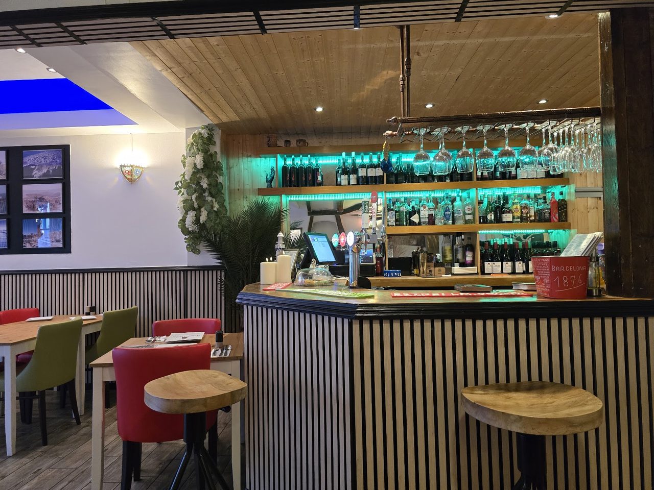 Manara Grill