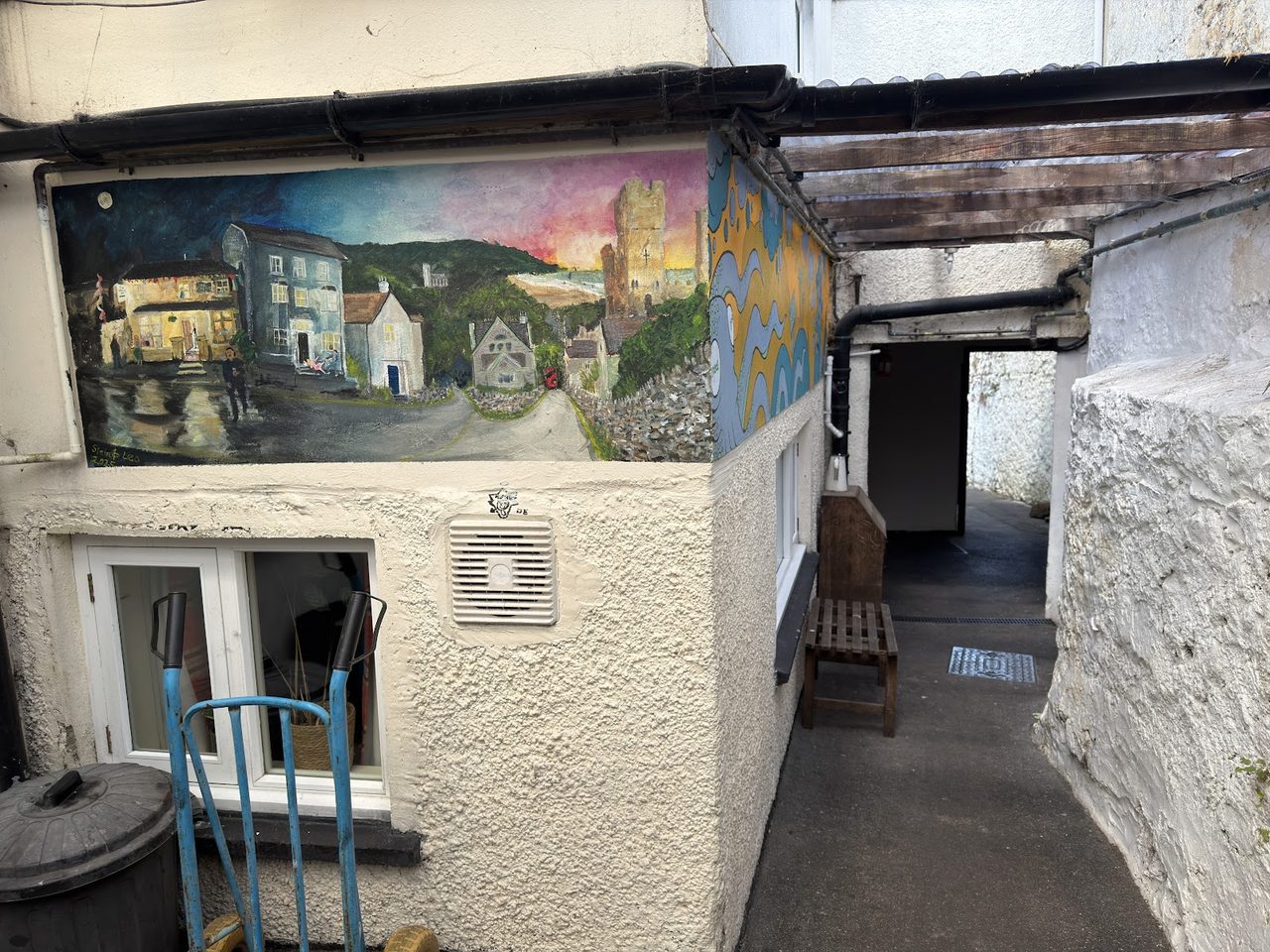 Manorbier Castle Inn
