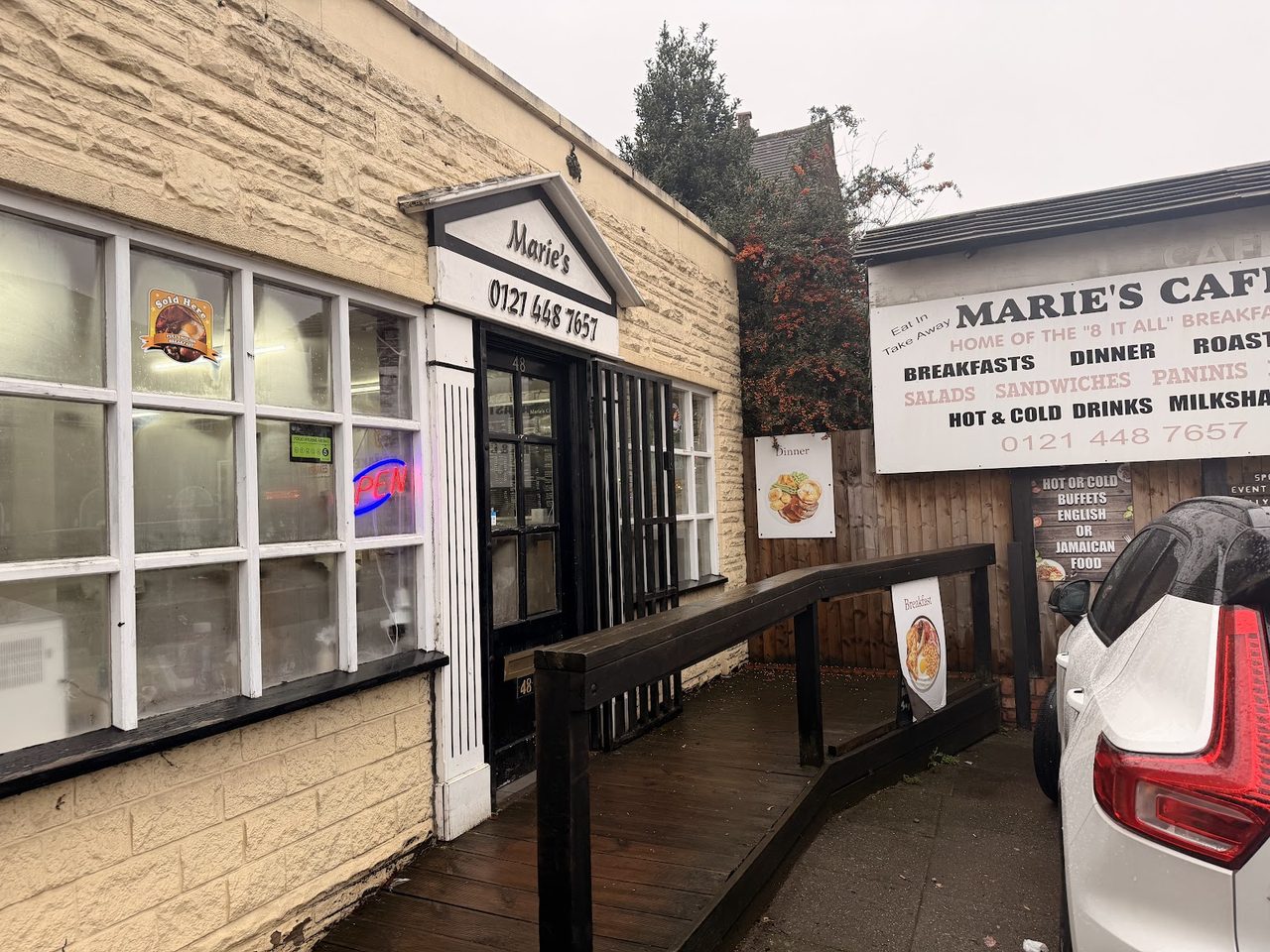 Marie's Cafe