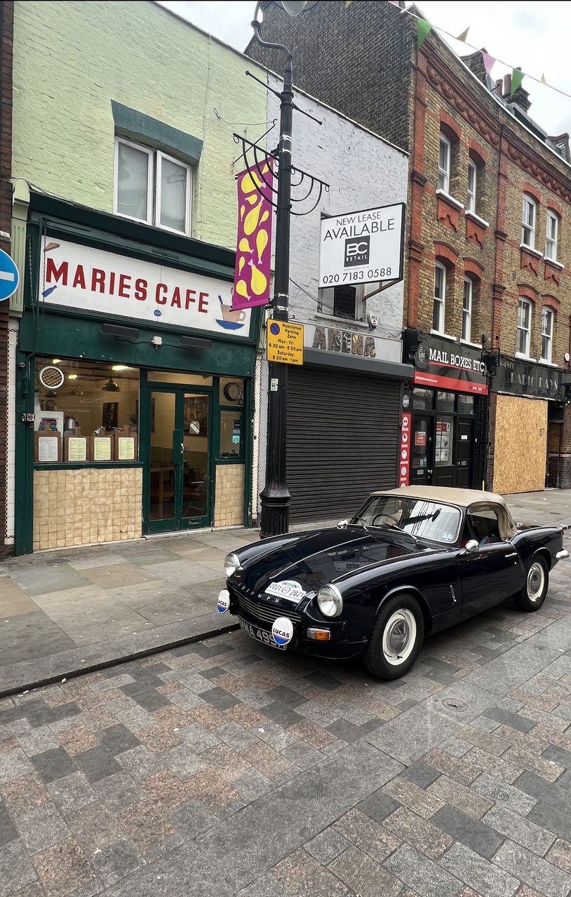 Maries Cafe