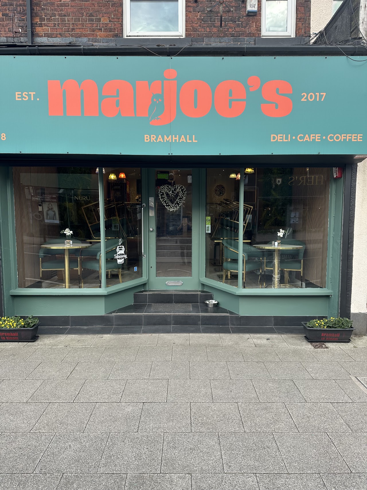Marjoe's