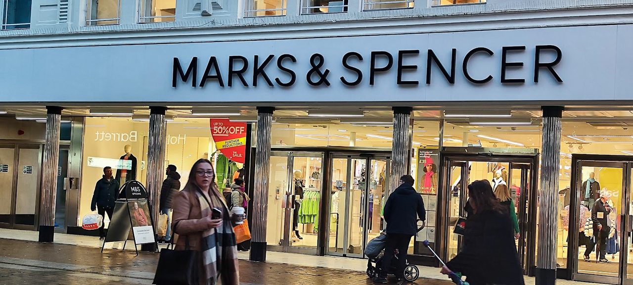Marks & Spencer Cafe