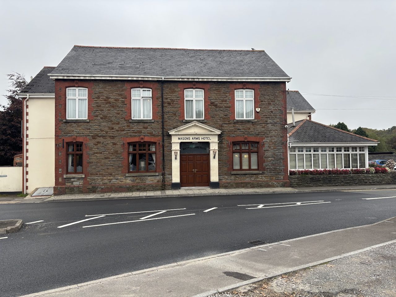 Masons Arms Hotel