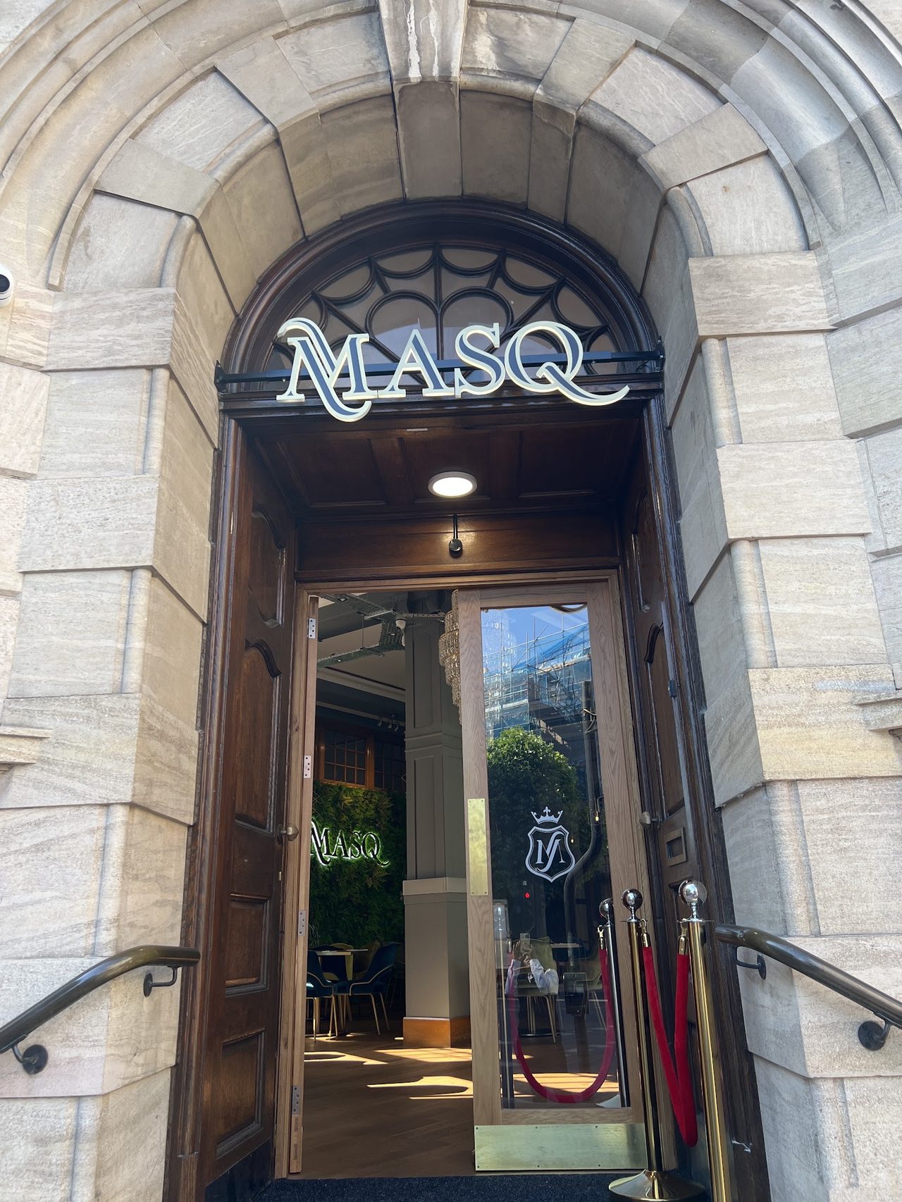 MASQ Restaurant and Bar
