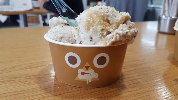 MAUDS ICE CREAM AND COFFEE SHOP