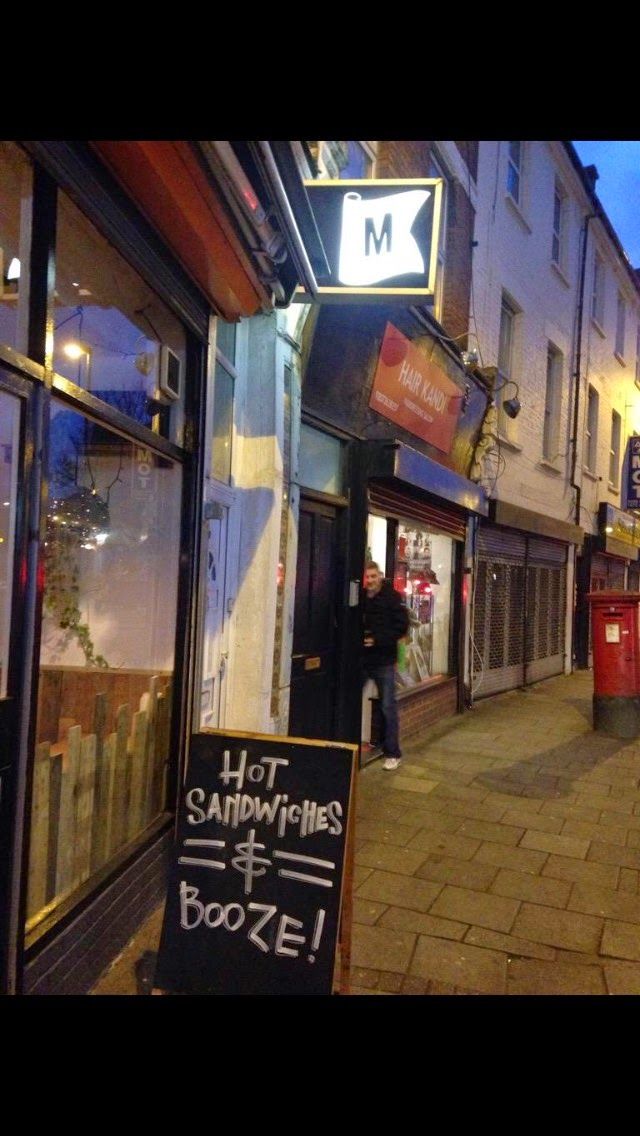 Max's Sandwich Shop