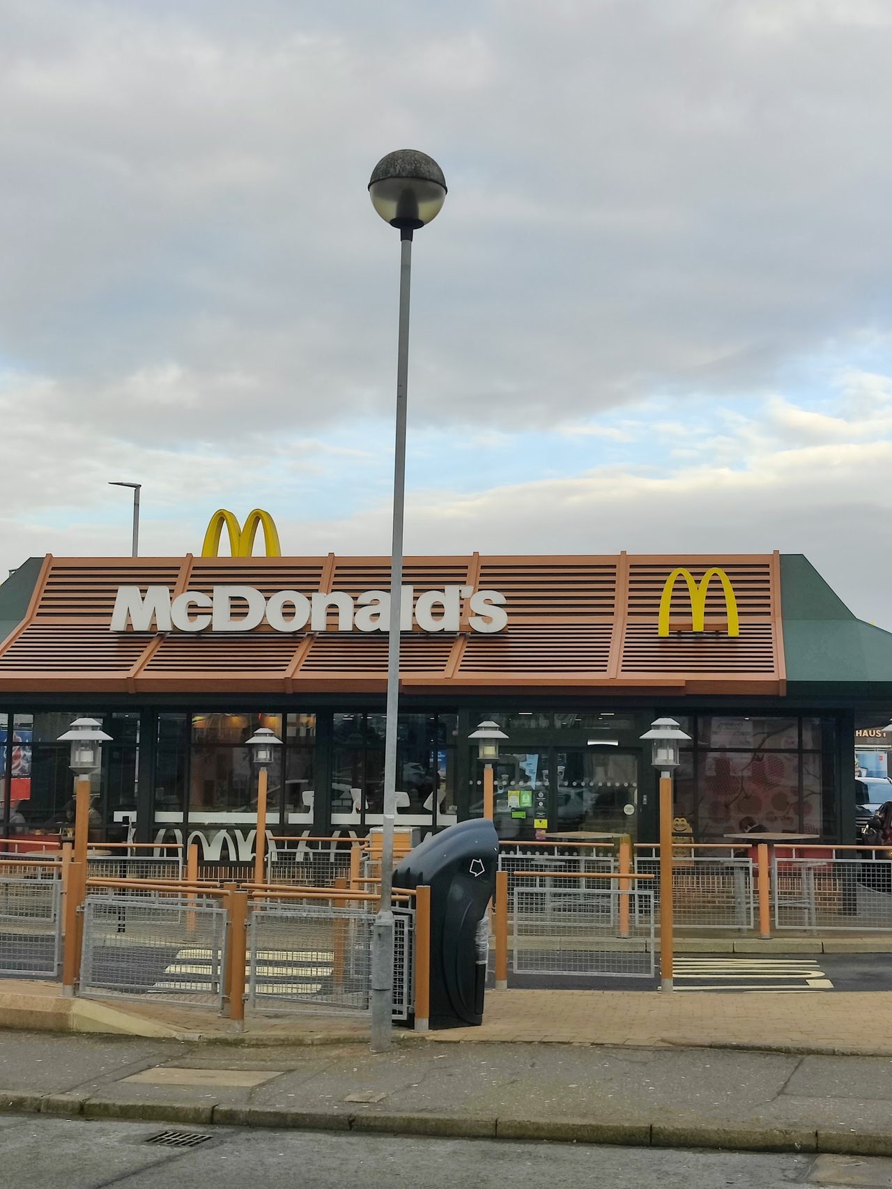 MCDONALDS RESTAURANTS PORTADOWN