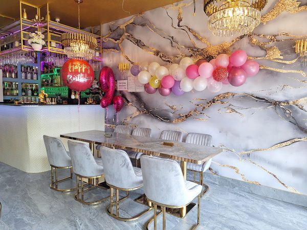 MED 5 Restaurant