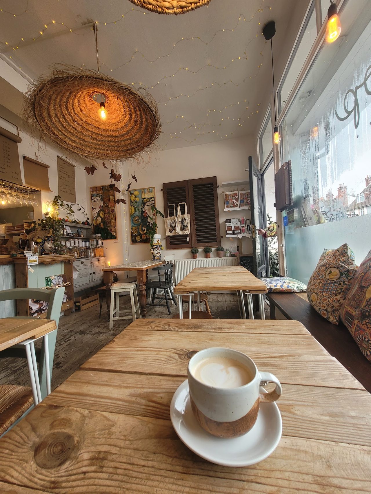 Mediterraneo Cafe