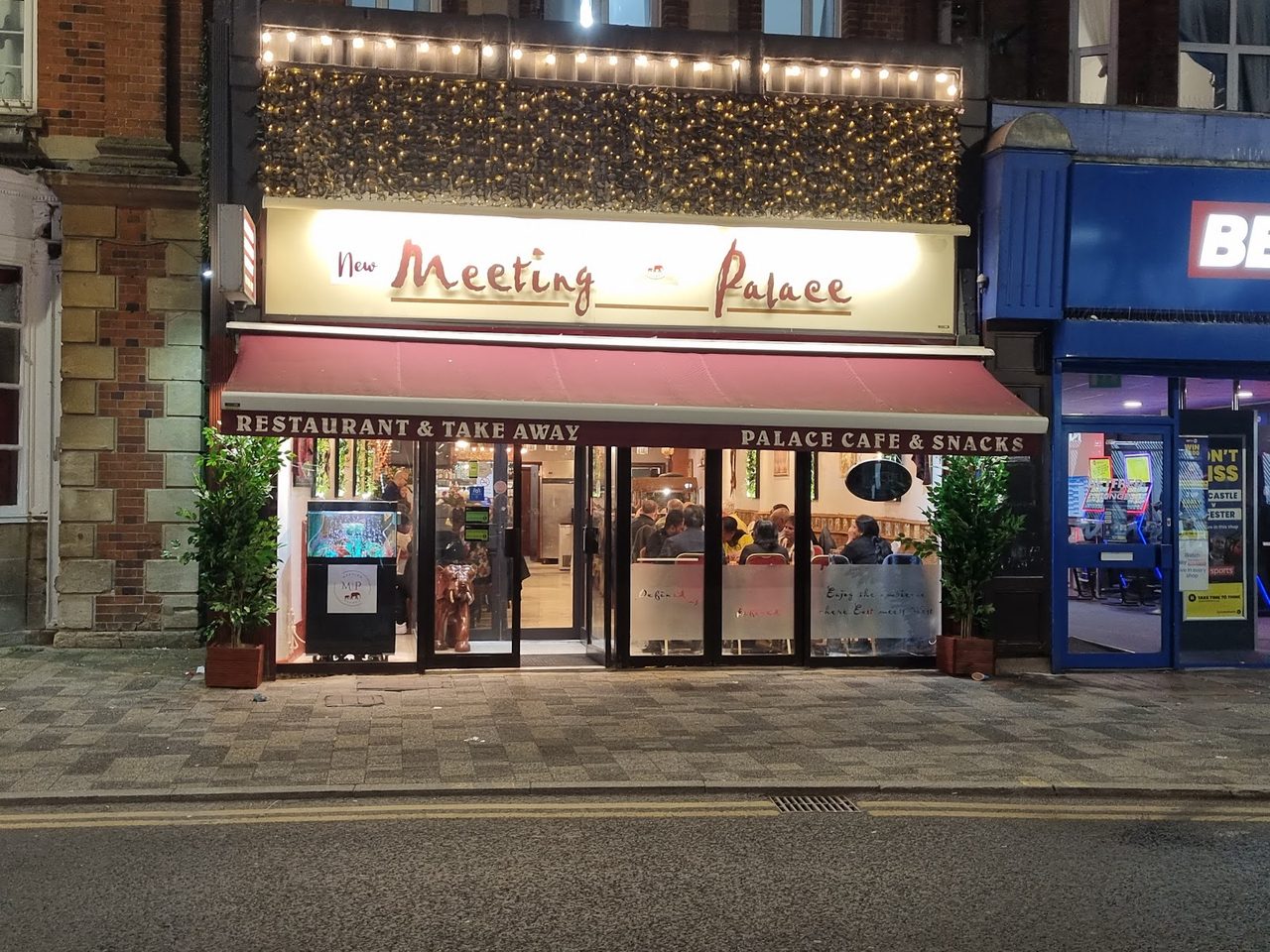 Meeting Palace