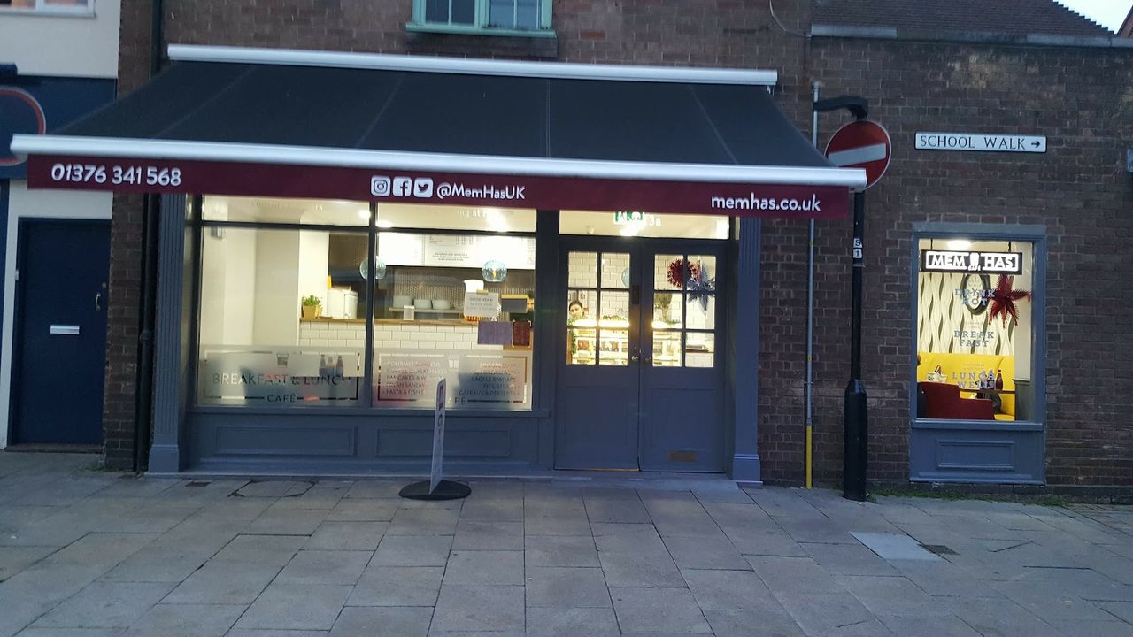 Mem Has Cafe
