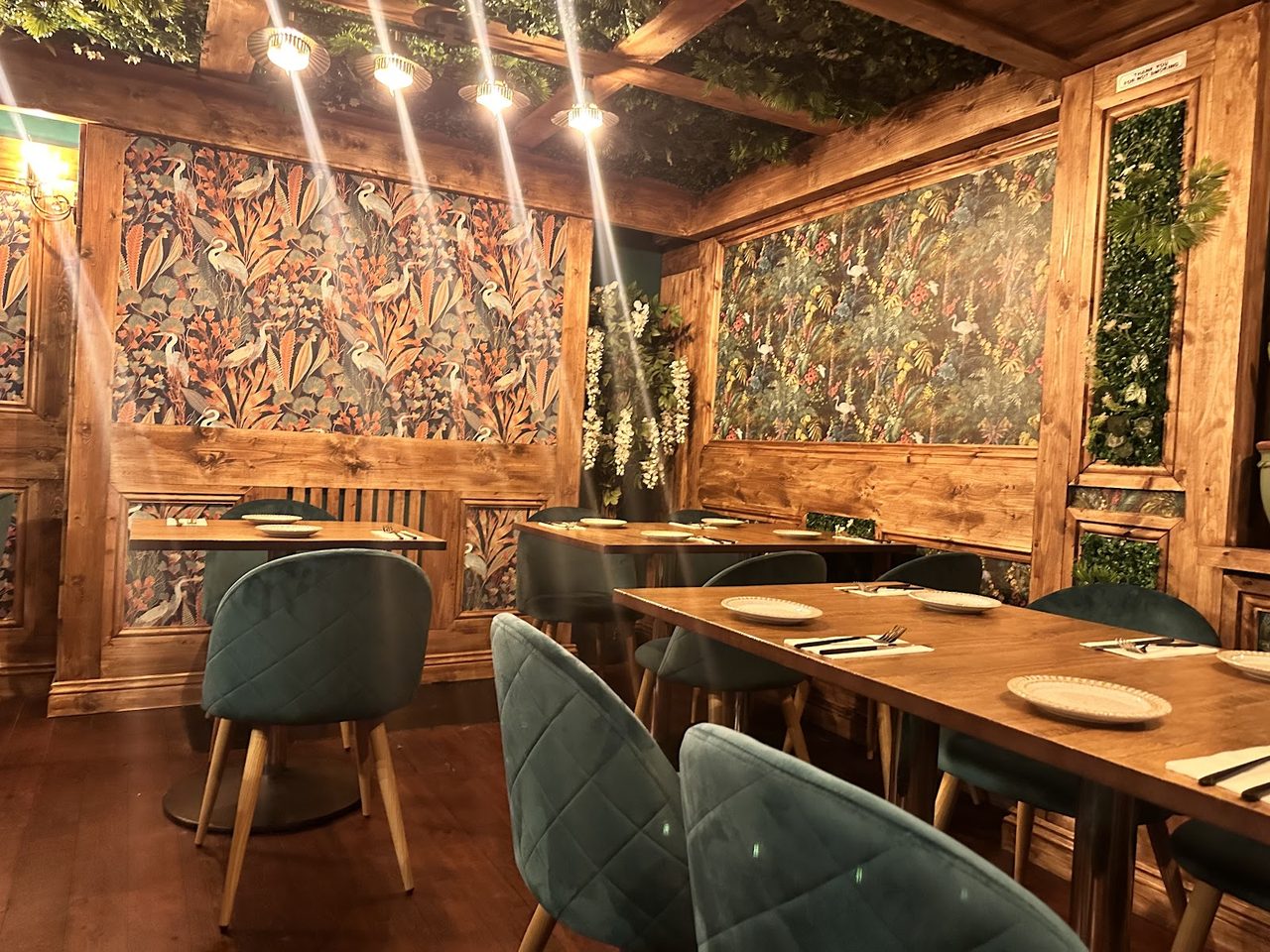 Mexicanos Tapas & Cocktails