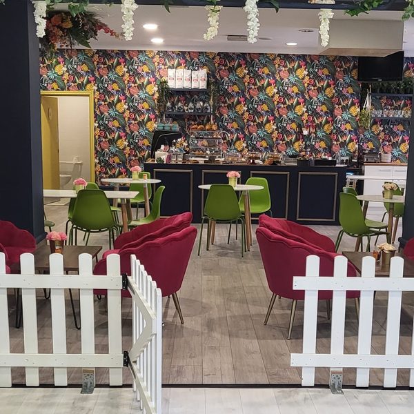 Mi Coffee and Cake Ltd
