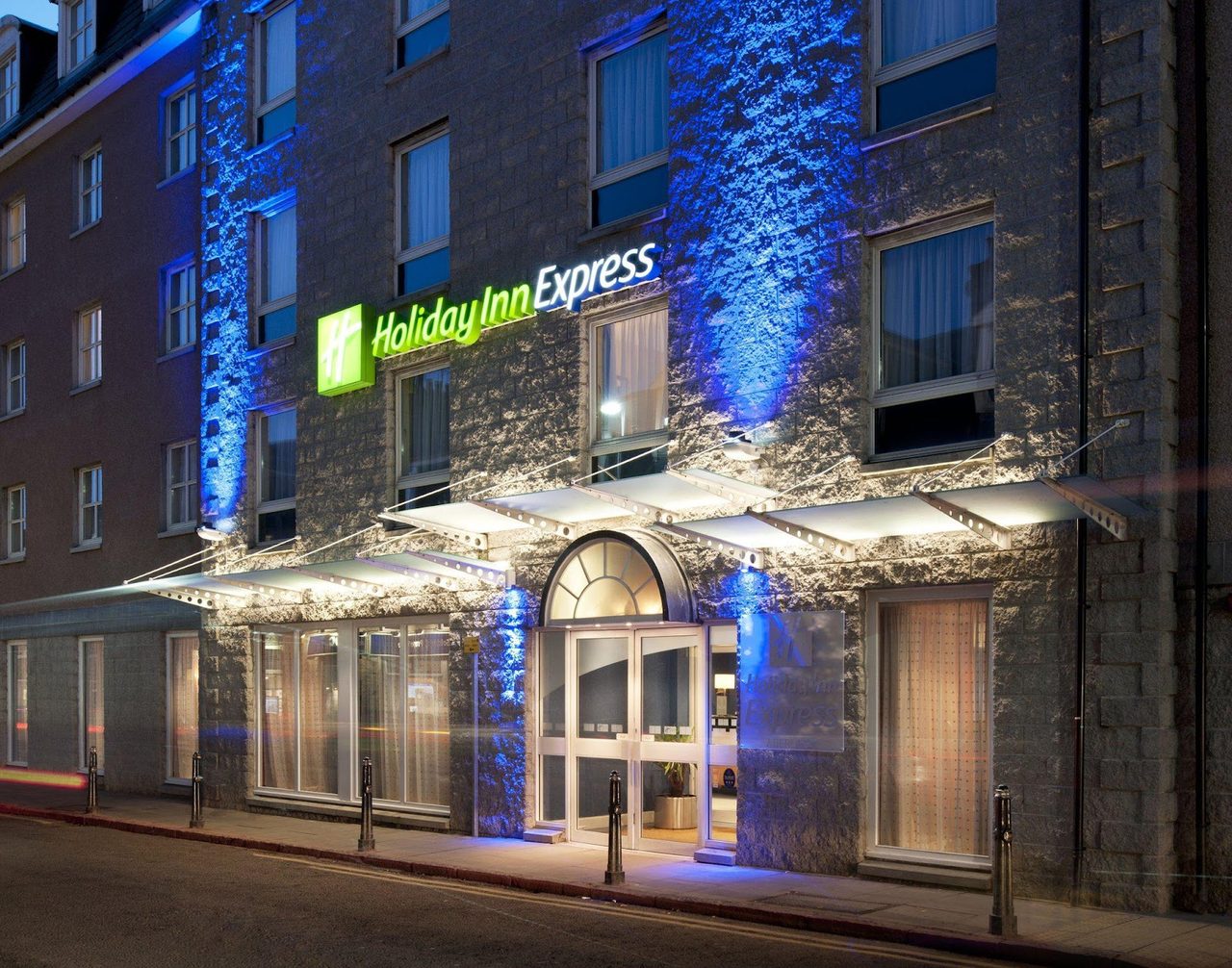 MINHOCOC 41 HOLIDAY INN EXPRESS