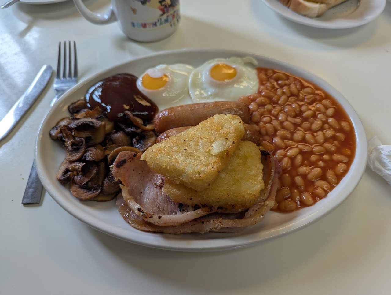 MO'S DINER