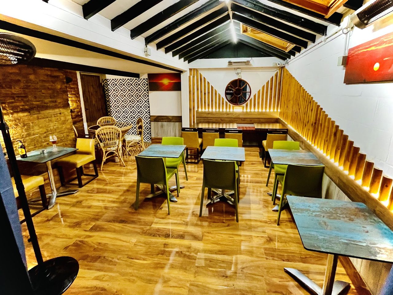 Mo's Restaurant