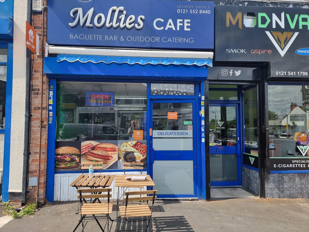 Mollies Baguette Bar