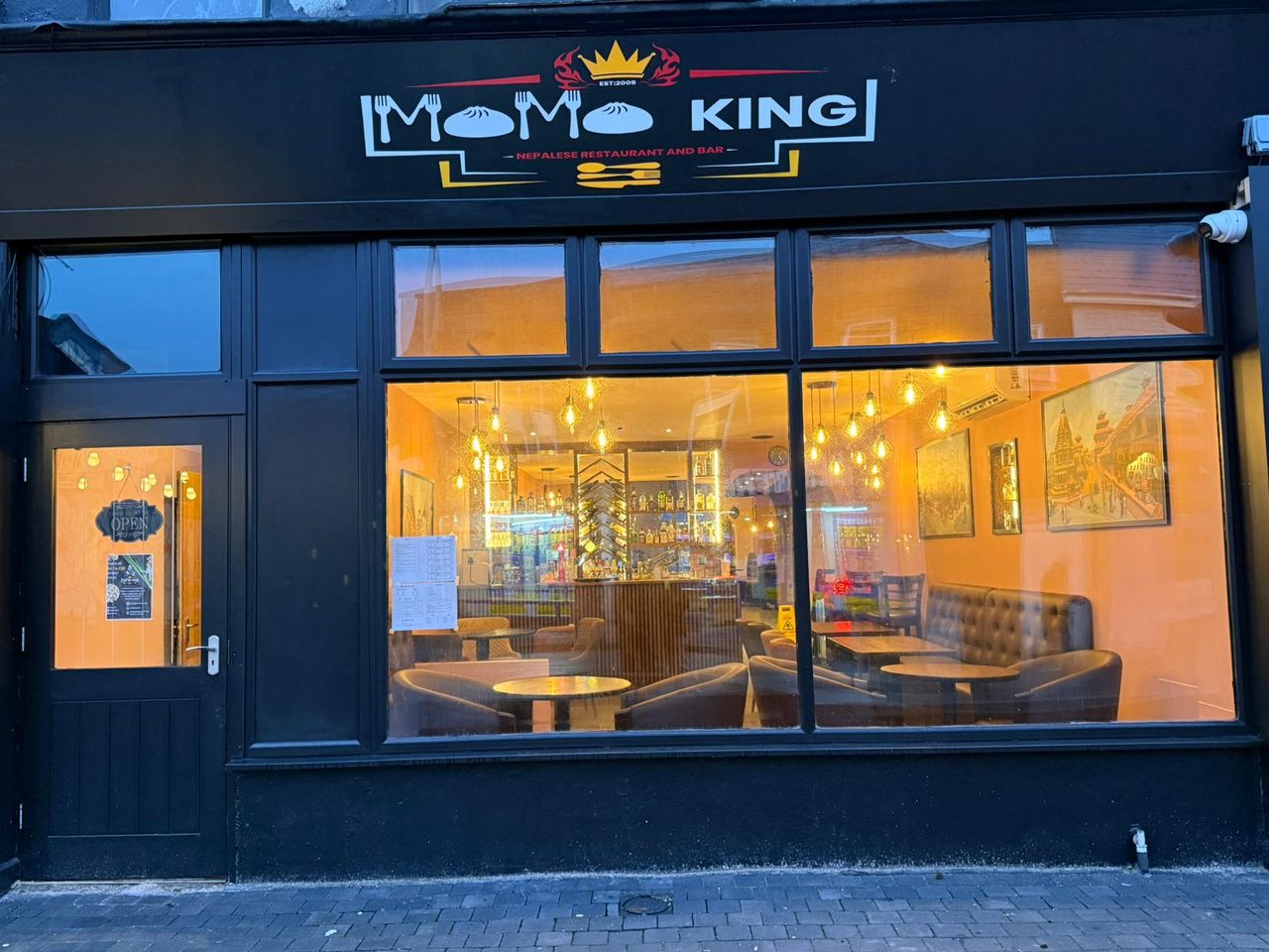 Momo King