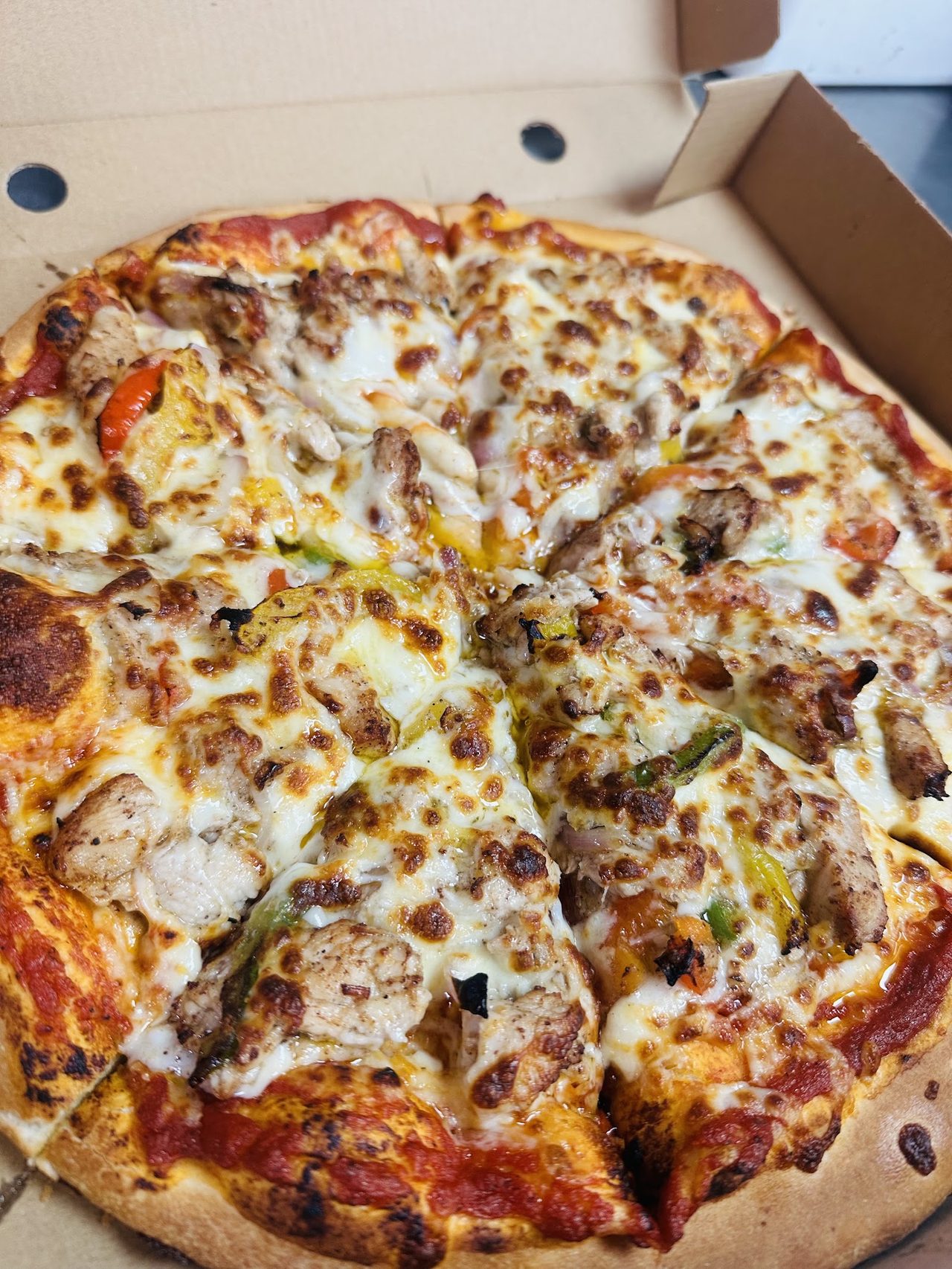 Mondo's Pizzeria