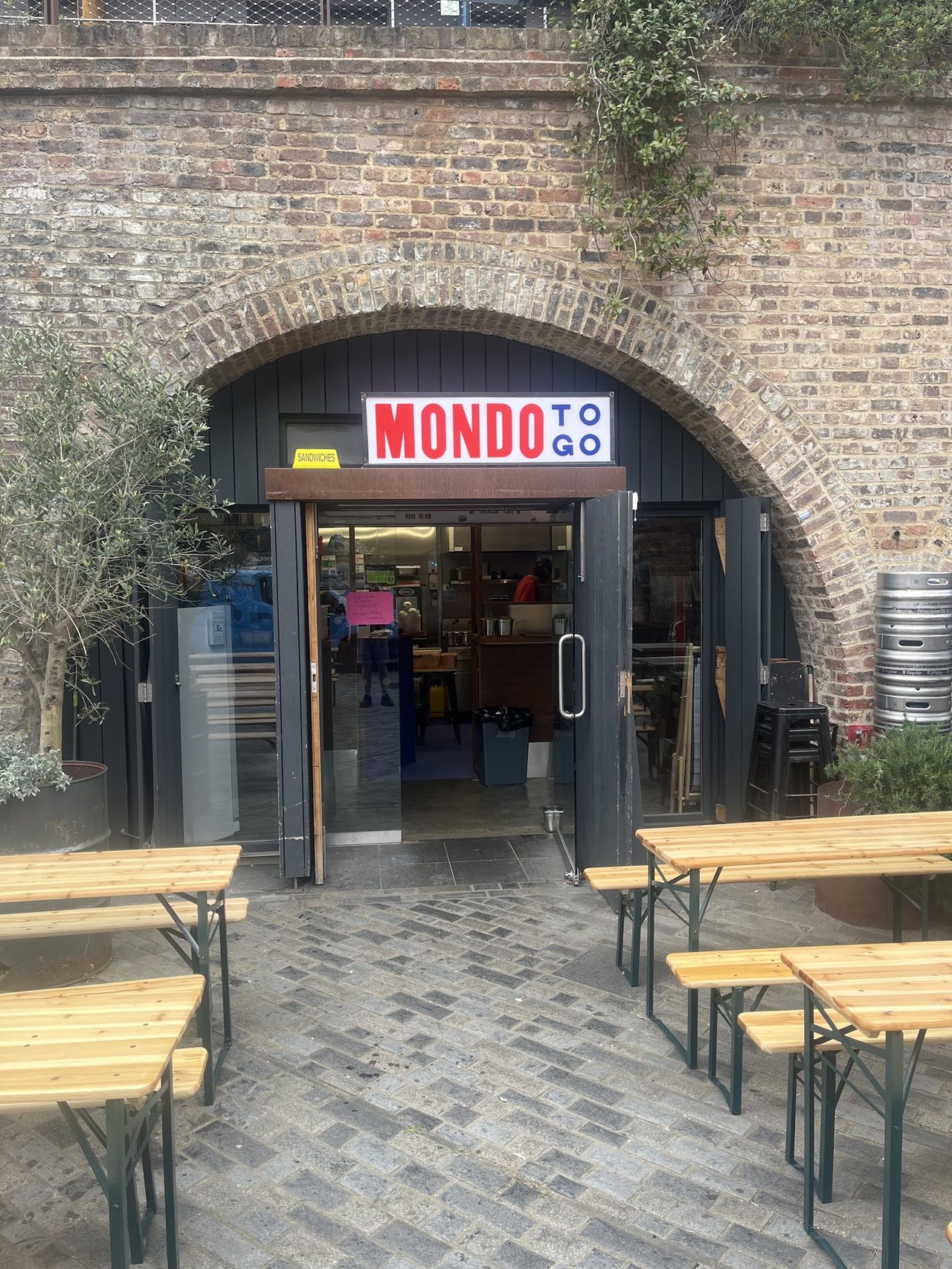 Mondo To Go