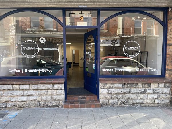 Morden's Bakery & Cafe