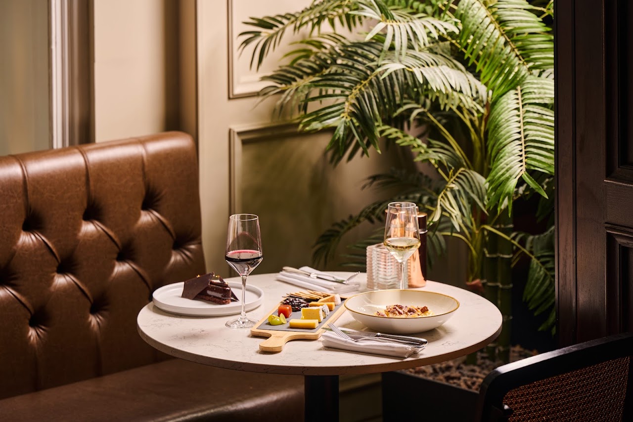 Mount Street Dining Room & Bar