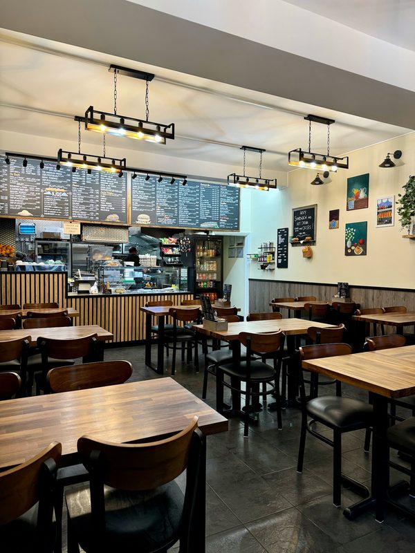 Mumbai Cafe