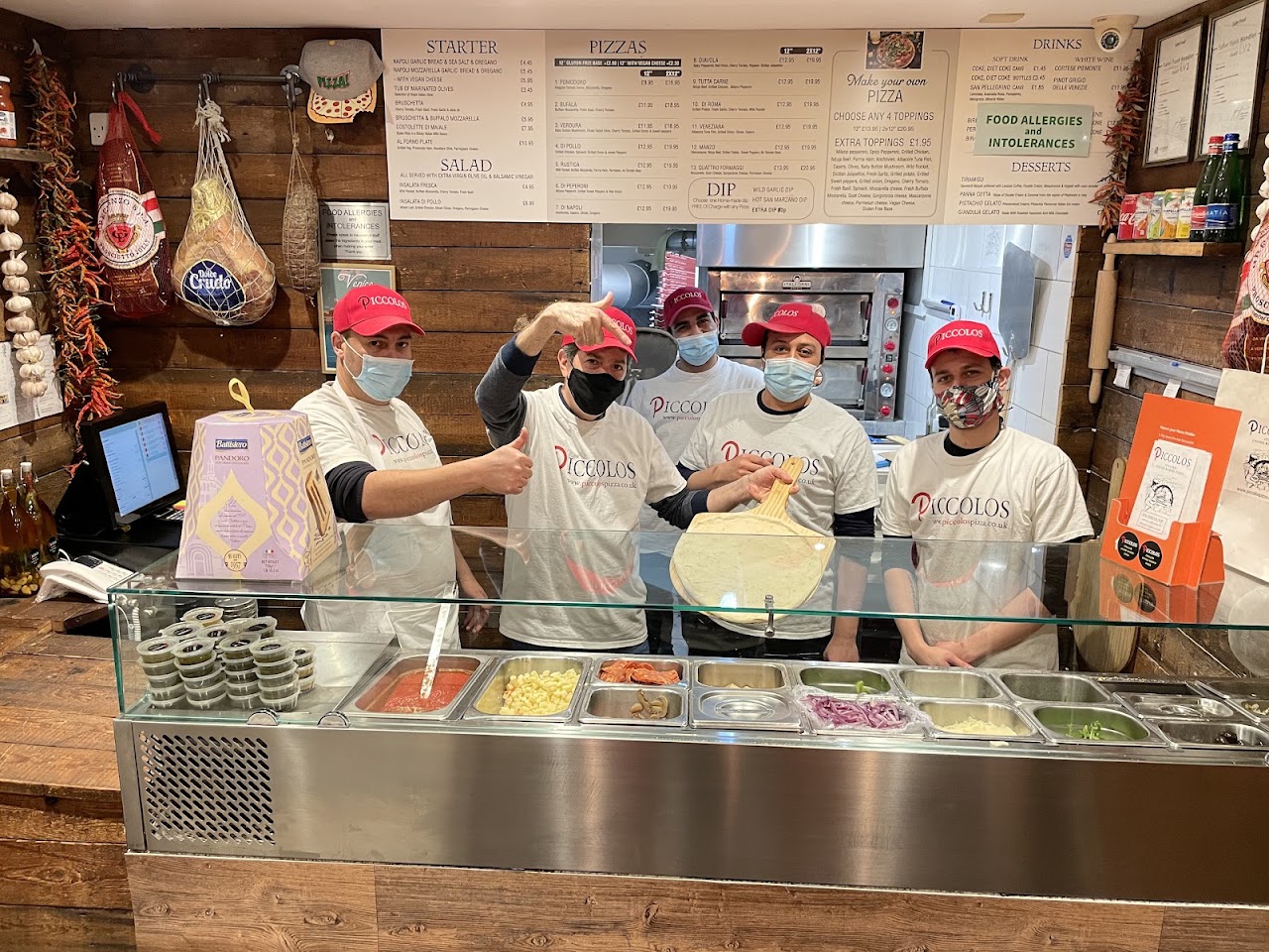 Mundo's Pizzeria