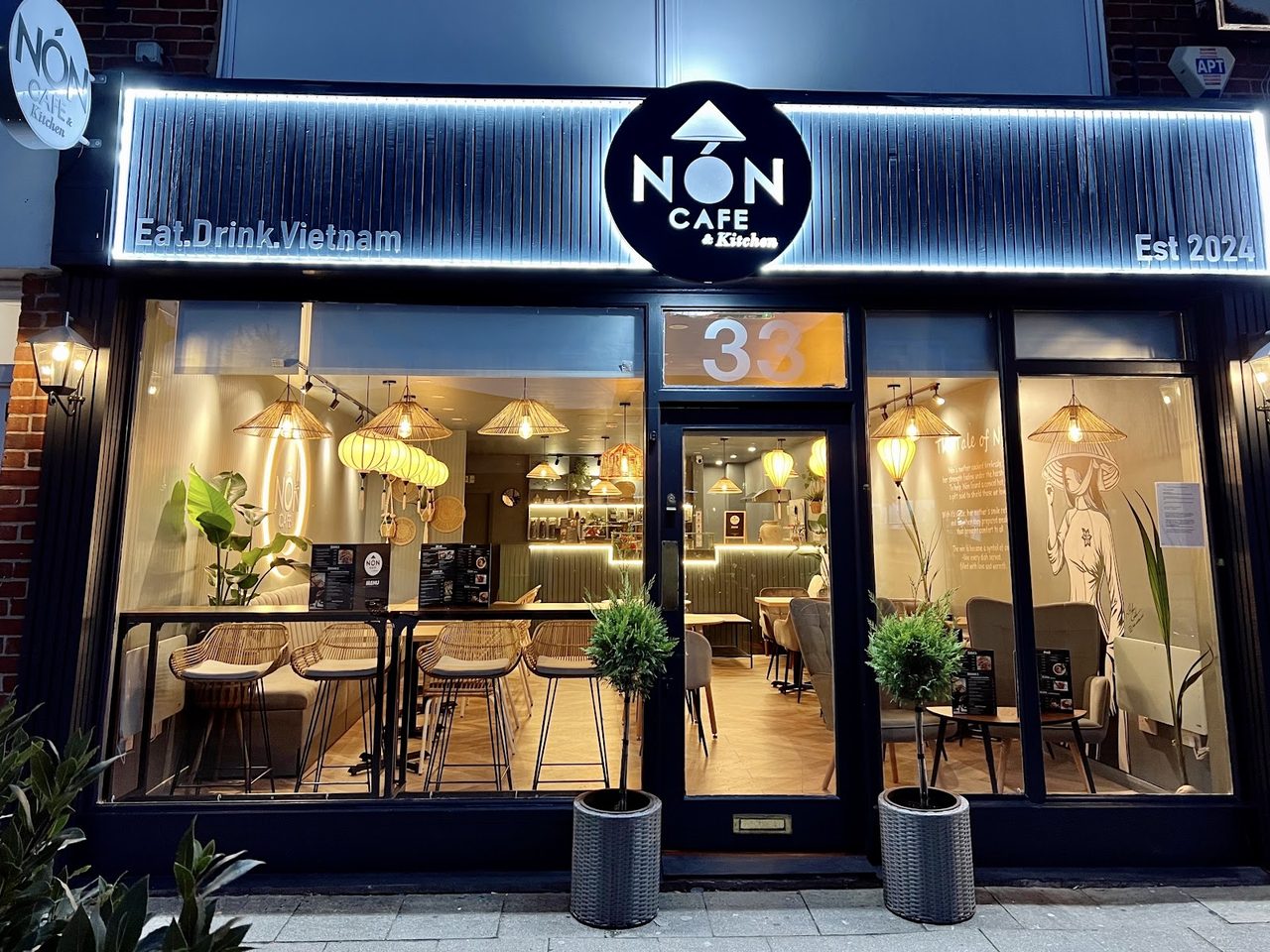 Nón Cafe & Kitchen