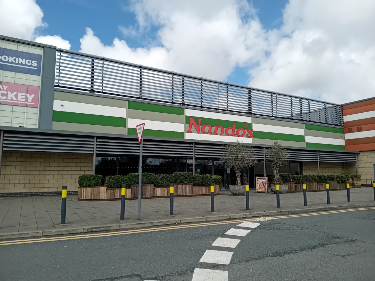 Nando's