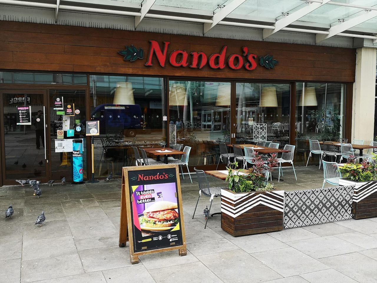 Nando's