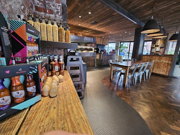 Nando's