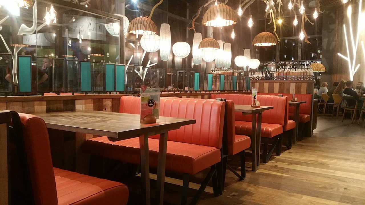 Nando's