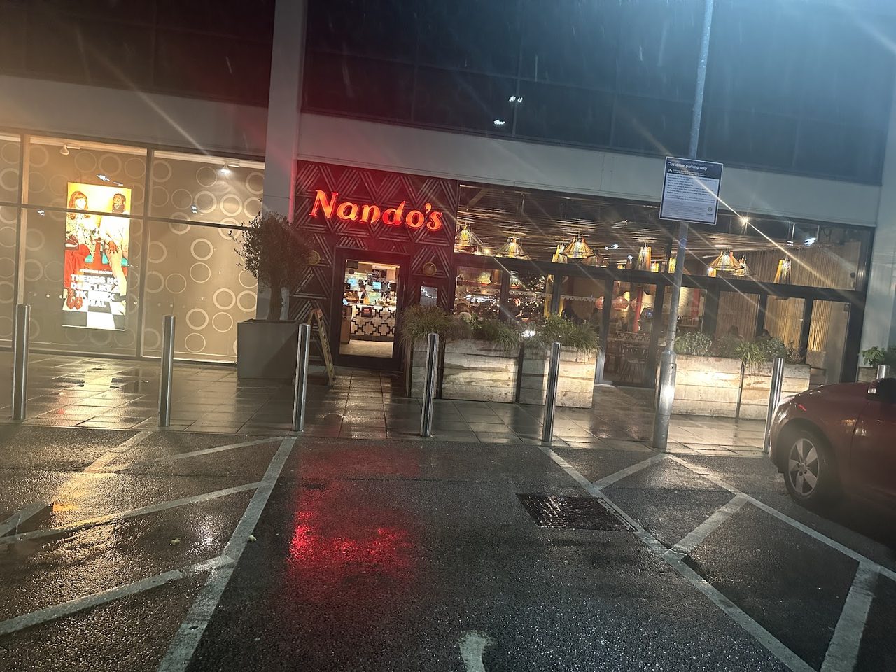 Nando's