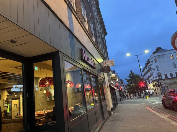 Nando's