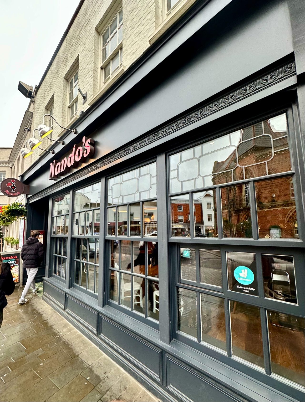 Nando's