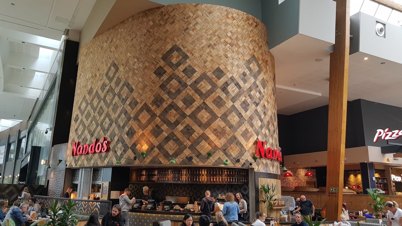 Nandos