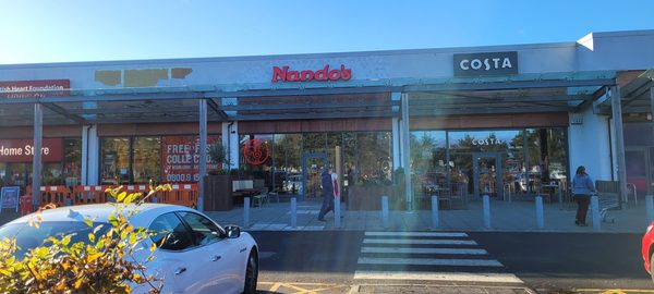 Nandos