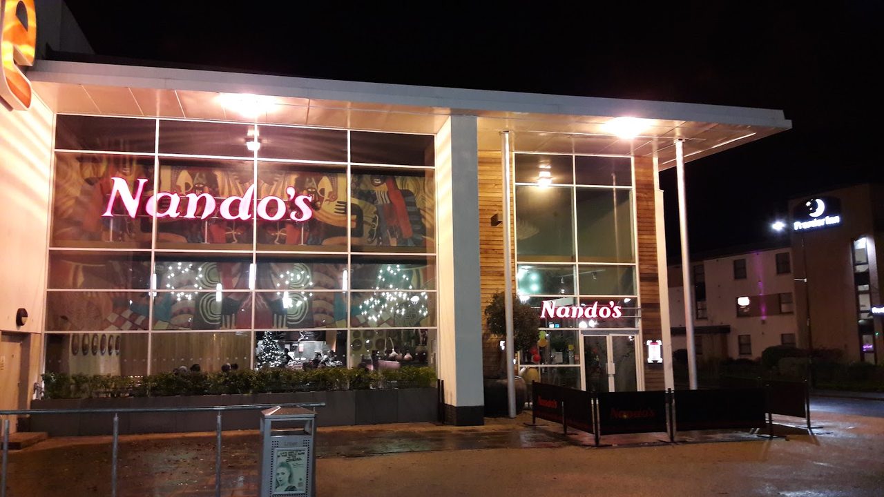 Nandos