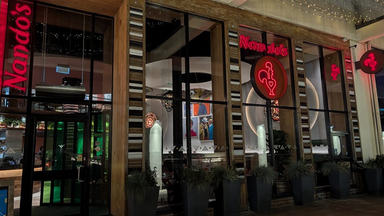 Nandos