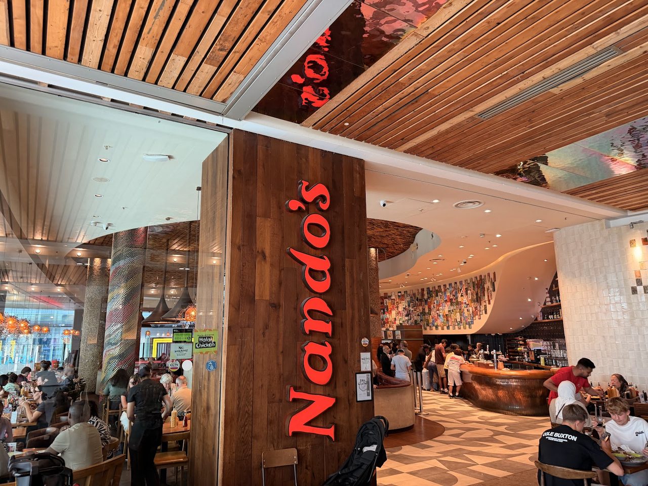 Nandos