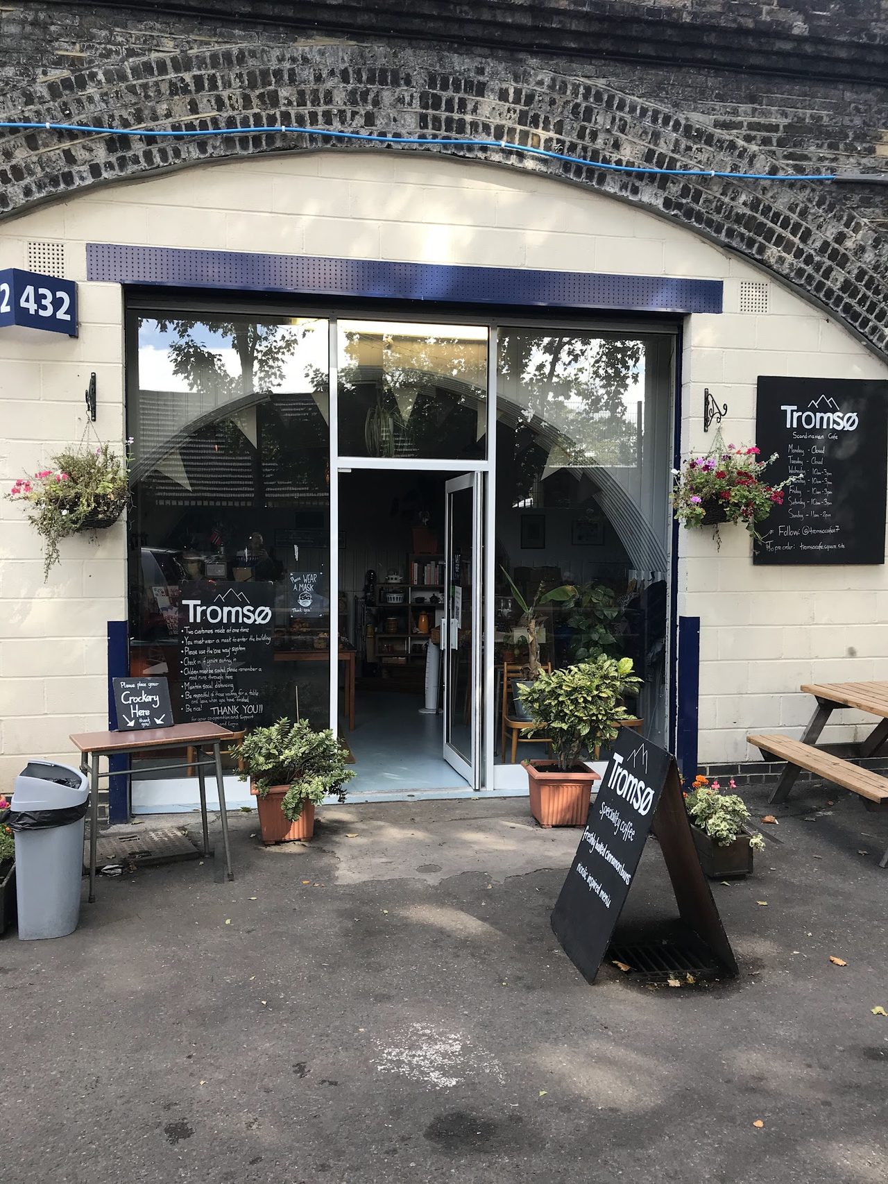 Natural Harvest Cafe