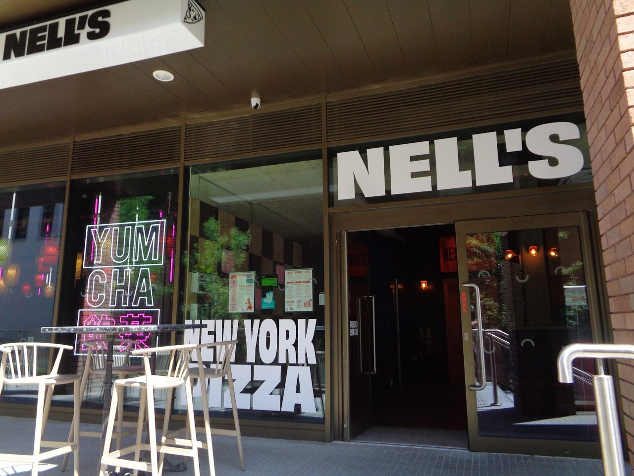 Nell's Pizza