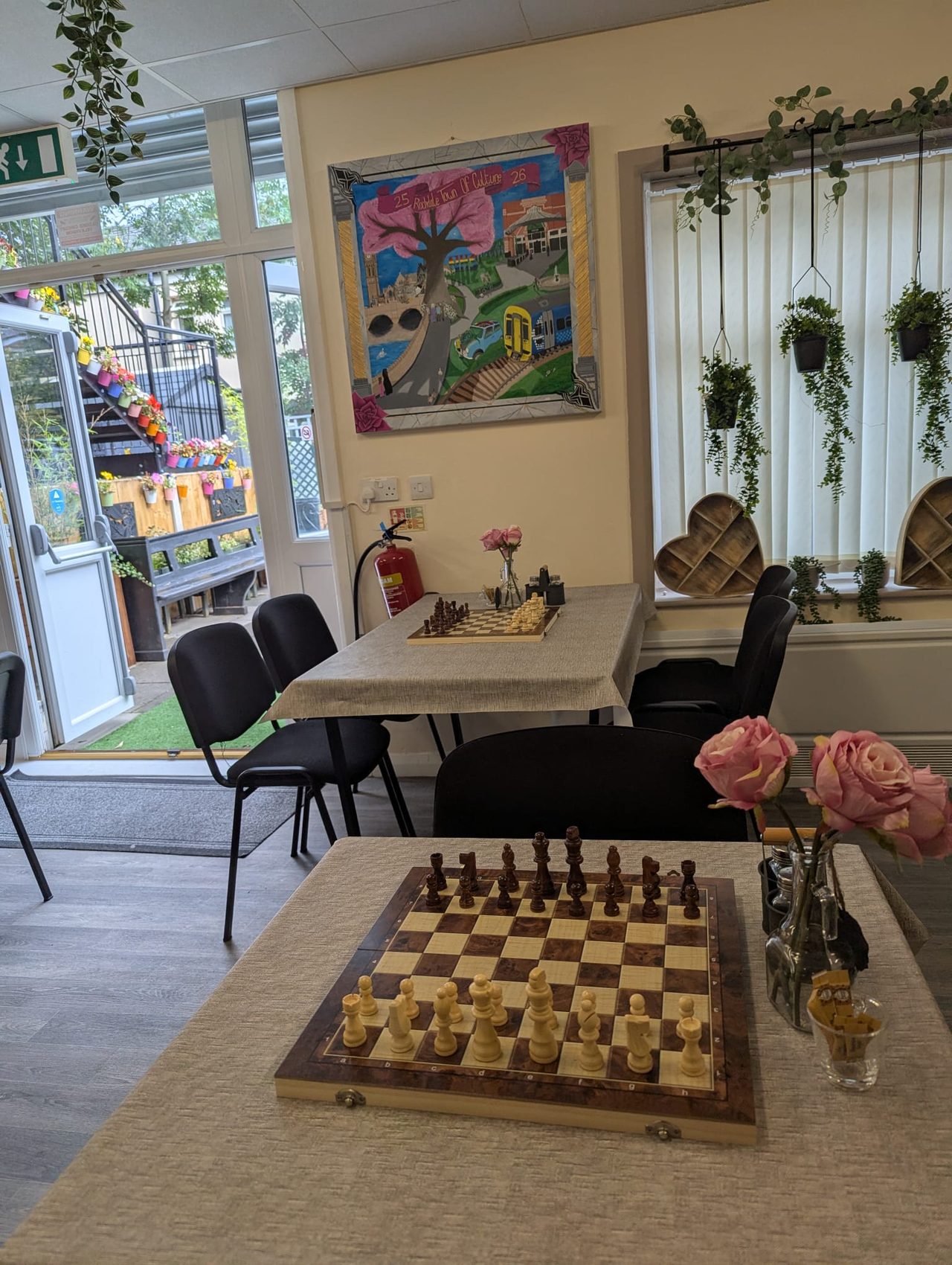 New Pionners Cafe