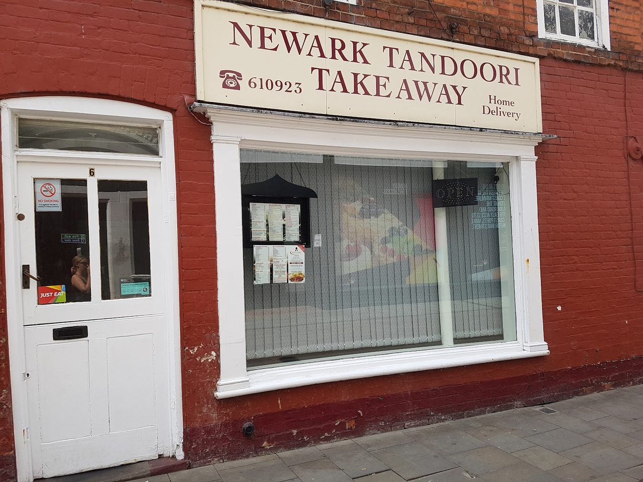 Newark Tandoori Takeaway
