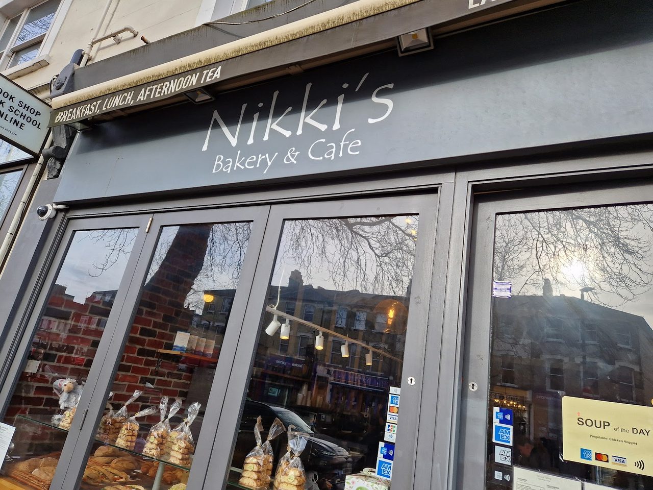 Nikki's Bakery