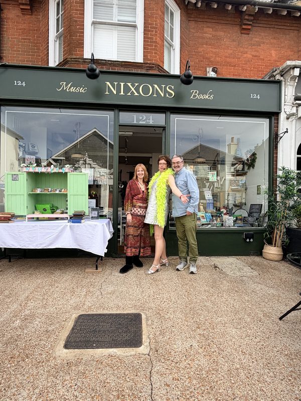 Nixons Music & Books
