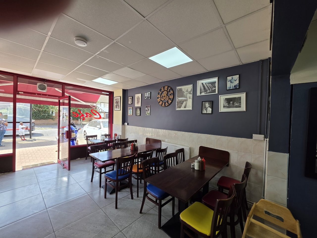 Noel's Cafe