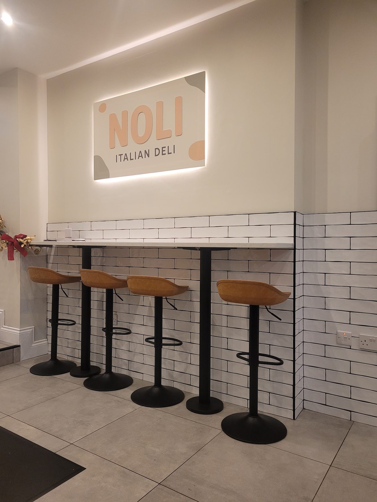 Noli Italian Deli