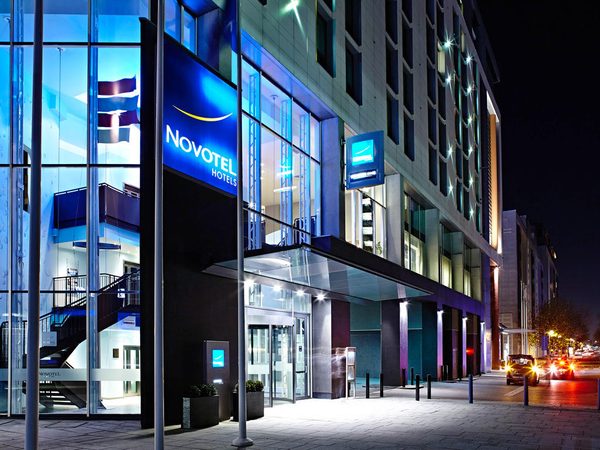 Novotel London Excel - The Upper Deck